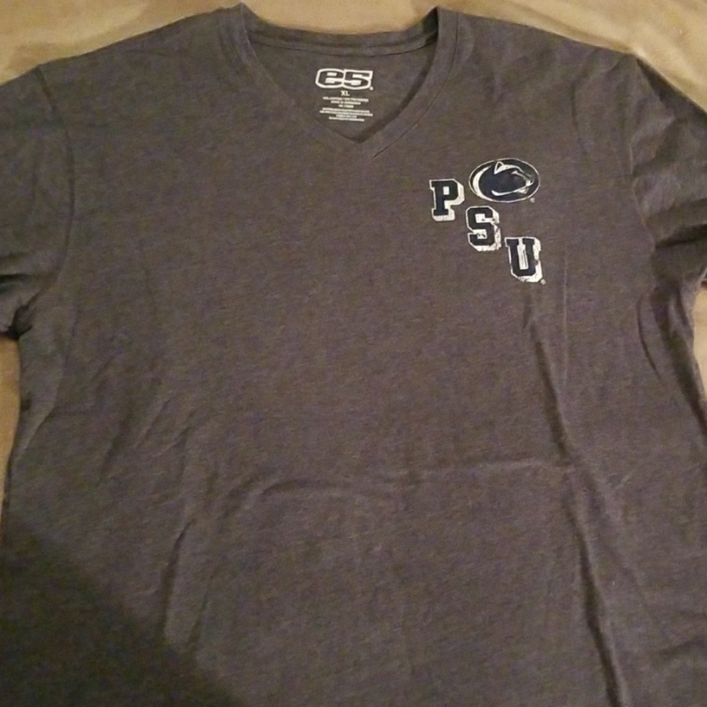 Penn State university v neck t shirt  sz xl